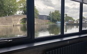 Canal Cottages